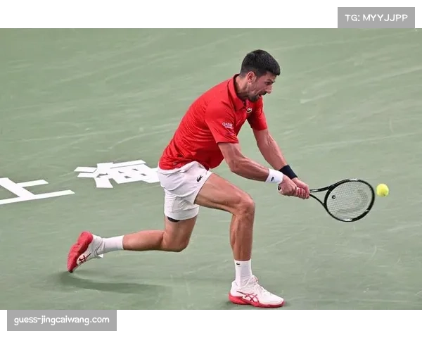 德约科维奇先失一盘不利局面 连扳两盘逆转穆塞蒂夺冠